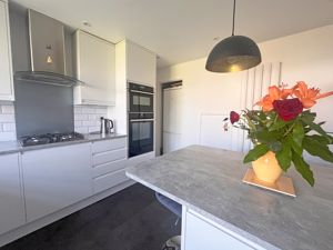 Photo 16- click for photo gallery